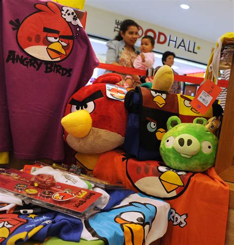 Angry Birds Maker Rovio Sees Profits Fall 73% in 2014 | TIME