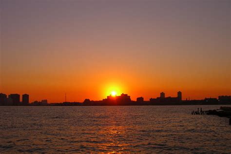 Hudson River NewYork Sunset by Jorlin on DeviantArt