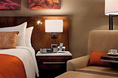 Delta Hotels by Marriott Calgary South Reviews, Deals & Photos 2023 ...