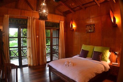 Sepilok Forest Edge Resort | Standard Chalet South China Sea, Sarawak ...