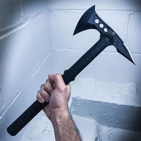 10 Best Tactical Tomahawk Of 2023 | Top Quality Combat Axe For Survival