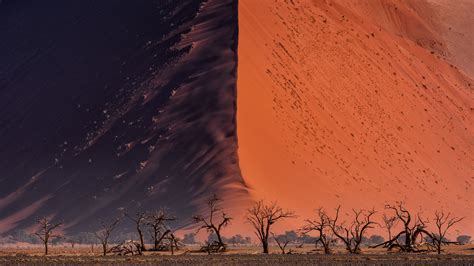 Great Wall of Namib 4K wallpaper