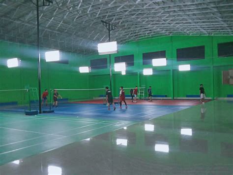 Khusus Buat Kalian Penggemar Badminton, Ini 3 Lapangan Bagus untuk Bermain