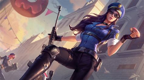 Officer Caitlyn (new splash art) : r/Caitlynmains