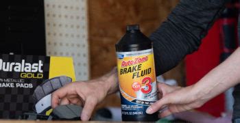 How to Flush Brake Fluid - AutoZone