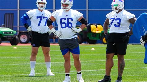 Behind-the-scenes with Dion Dawkins on Buffalo Bills media day