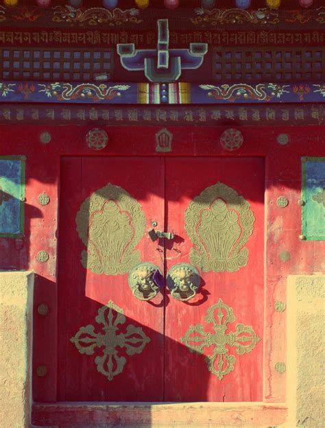 Buddhist Monastery Door - Free Stock Photos ::: LibreShot