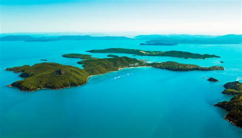 Whitsunday Island Resorts | Charter Yachts Australia