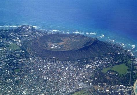 Diamond Head Crater (8 pics)