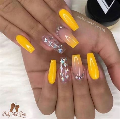 Nails|Yellow Acrylic Nails|Nail Designs & Inspo|Nail Art | Acrylic nails yellow, Oval acrylic ...