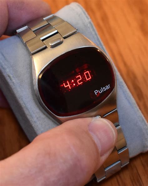 Vintage Pulsar P-4 BigTime Electronic Digital Watch, Model No. 3215 ...