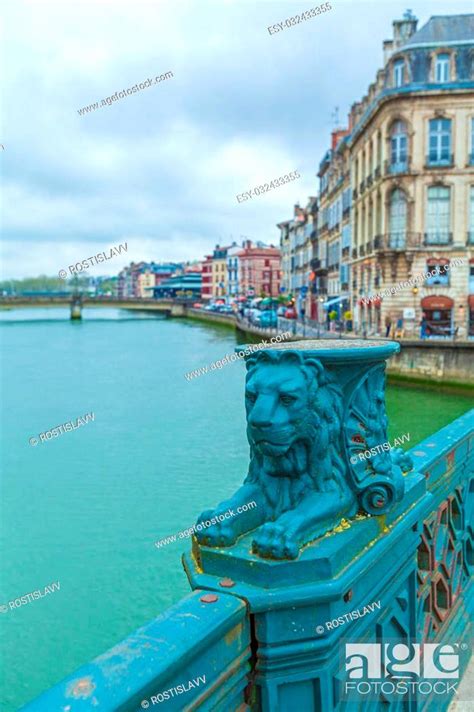 Pont Pannecau across Nive, Bayonne, France, Stock Photo, Picture And ...