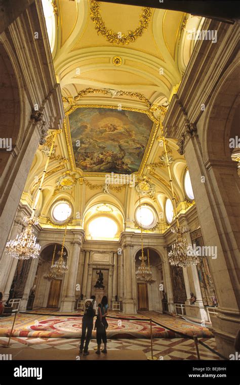 Palacio real madrid interior hi-res stock photography and images - Alamy