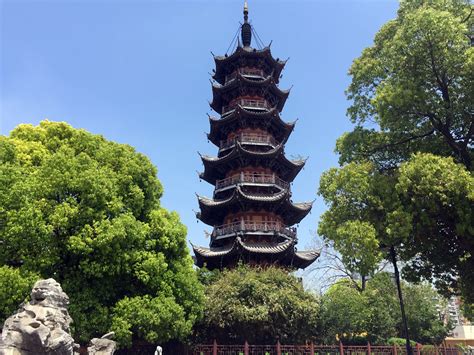 Longhua Temple - Travels in Asia