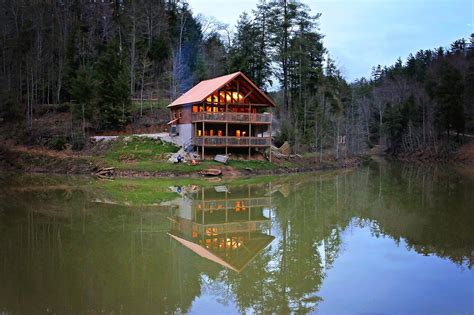 Cabins for sale in Red River Gorge and Natural Bridge