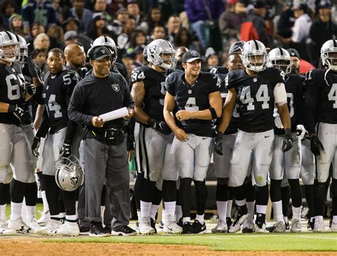 Super Bowl 2017 Predictions: Oakland Raiders Could Win Championship ...