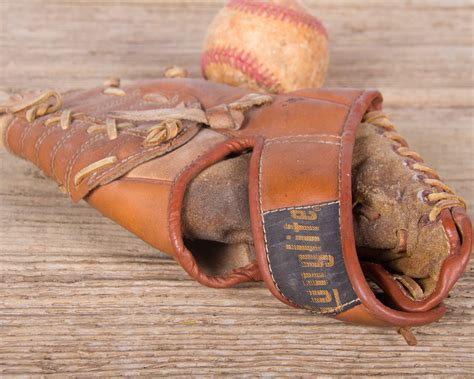 Old Vintage Leather Baseball Glove / Kids Lunglite YF201 Baseball Glove / Antique Baseball Glove ...