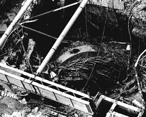 An areal photo of the crippled reactor within the Chernobyl nuclear ...