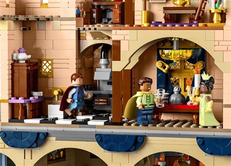 Recreate The Disney Castle With This Massive Lego Set - GameSpot