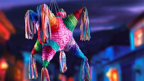 Mexican pinatas: Find out about this colourful Christmas tradition ...