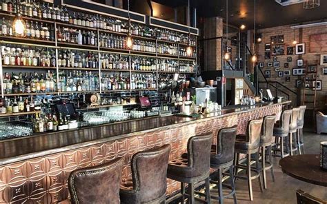 12 Best Bars In Brisbane 2023