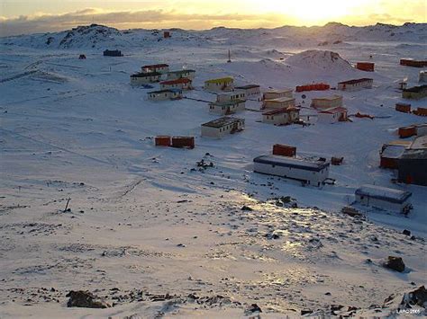 Villa Las Estrellas - The small Chilean town in the middle of the Antarctica - Outdoor Revival