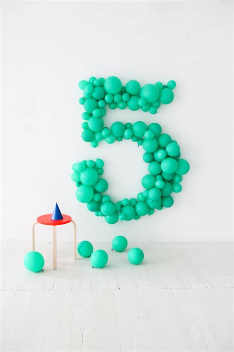 Giant Balloon Number DIY