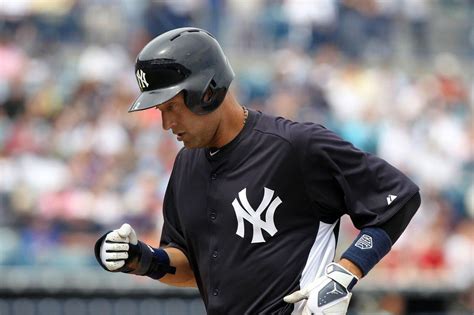 Derek Jeter, showing no limp, spends 45 minutes at Yankees training complex - nj.com