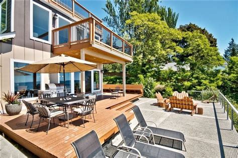 Indianola, Wa. | Waterfront homes, Vacation books, Patio