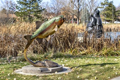 Benson Sculpture Garden | Boxwood Photos