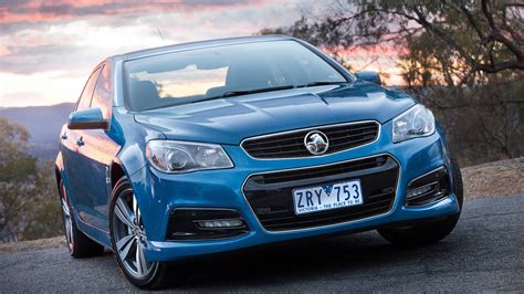 Australia's Holden Commodore Finally Bites the Dust in 2020, Race Cars Will Live on - The Drive