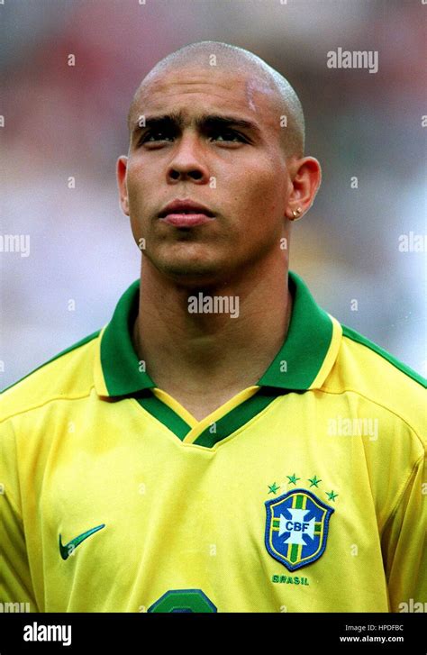 RONALDO BRAZIL & INTER MILAN FC 18 June 1997 Stock Photo - Alamy