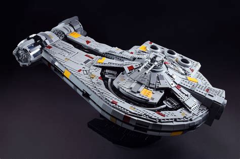 YT-2400 | Lego moc, Lego ship, Lego mandalorian