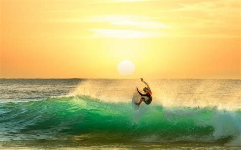 The 8 best places to surf in Australia - Lonely Planet