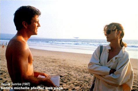 Michelle Pfeiffer & Mel Gibson in Tequila Surise 1988 | Tequila sunrise film, Mel gibson ...