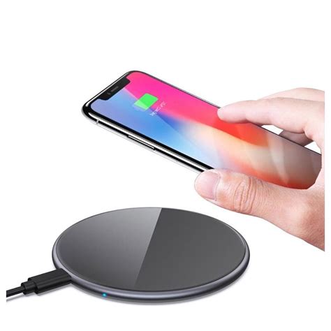 Universal Fast Wireless Charger - 15W