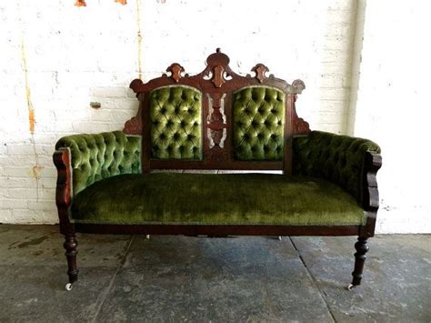 Victorian Green Velvet Settee by FunkyLuxeInteriors on Etsy | Elegant home decor, Furniture ...