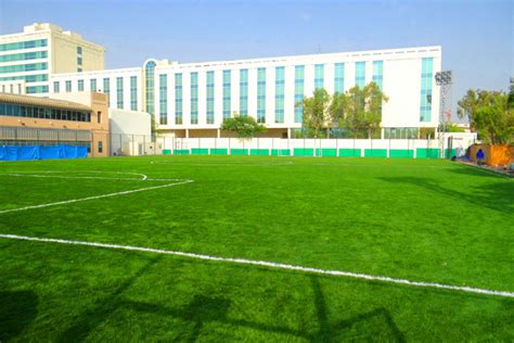 Dubai International Private School in Al Garhoud, Dubai, UAE - Your ...