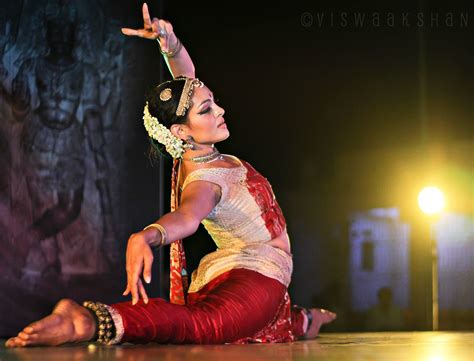 Bharatanatyam - Rukmini - This was during a fantastic Bharatanatyam performance by Rukmini V ...