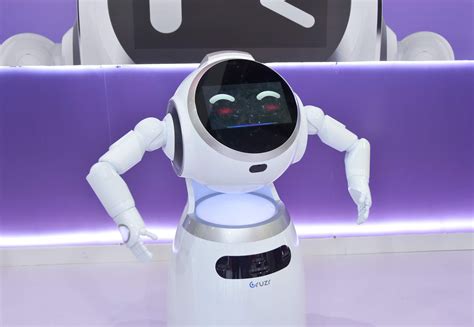 Robots Of CES 2023: Meet The Cute, Helpful And Creepy Bots - Cashify