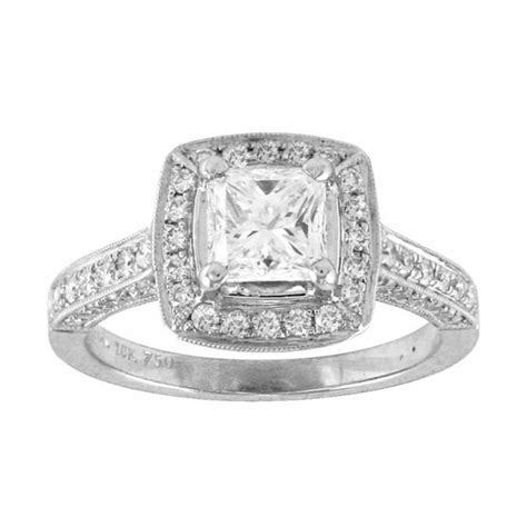 Radiant Cut Diamond Halo Ring