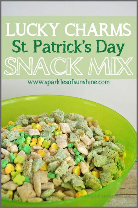 Lucky Charms Snack Mix Recipe - Sparkles of Sunshine