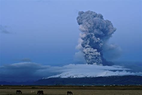 Eyjafjallajokull Volcano & Glacier, Iceland | Arctic Adventures