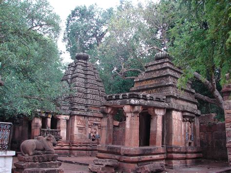 Unknown Ancient Historical Tourist Destinations in India: Glimpses of Badami Dynasty Mahakuta ...