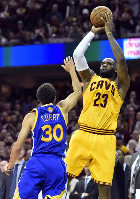 LeBron James vs. Steph Curry: An NBA Finals rivalry renewed | 13wmaz.com