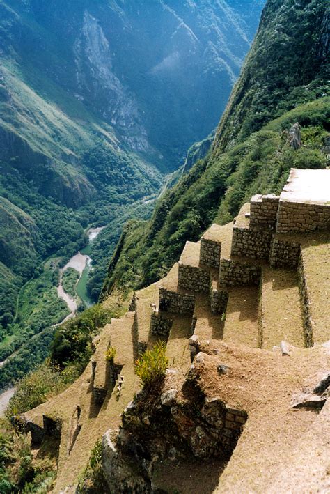 File:Machu Picchu Urubamba river.jpg - Wikimedia Commons