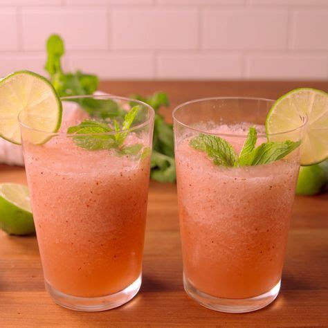 Prosecco Slushies | Recipe | Drinks alcohol recipes, Frozen drinks ...