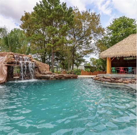 Ohana’s Lanai (4 Hr Min/) Complete Privacy - Private Pool in Pearland ...