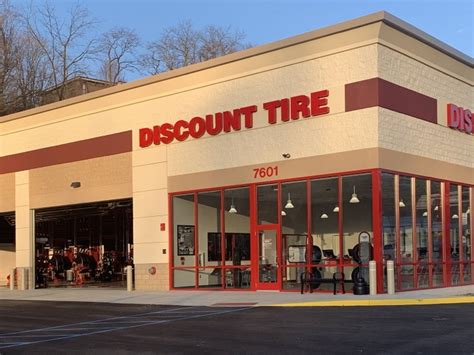 Discount Tire opens 1st store in Pa.; network grows to 1,062 outlets ...