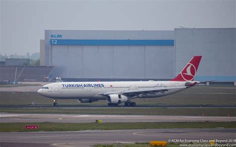 Turkish Airlines Economy Class A330